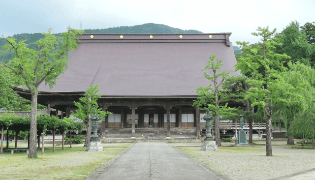 菩提寺 の意味と檀家になるメリットデメリットを解説